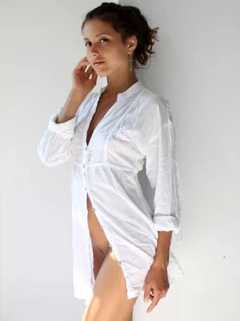 female Call Girls in Malad